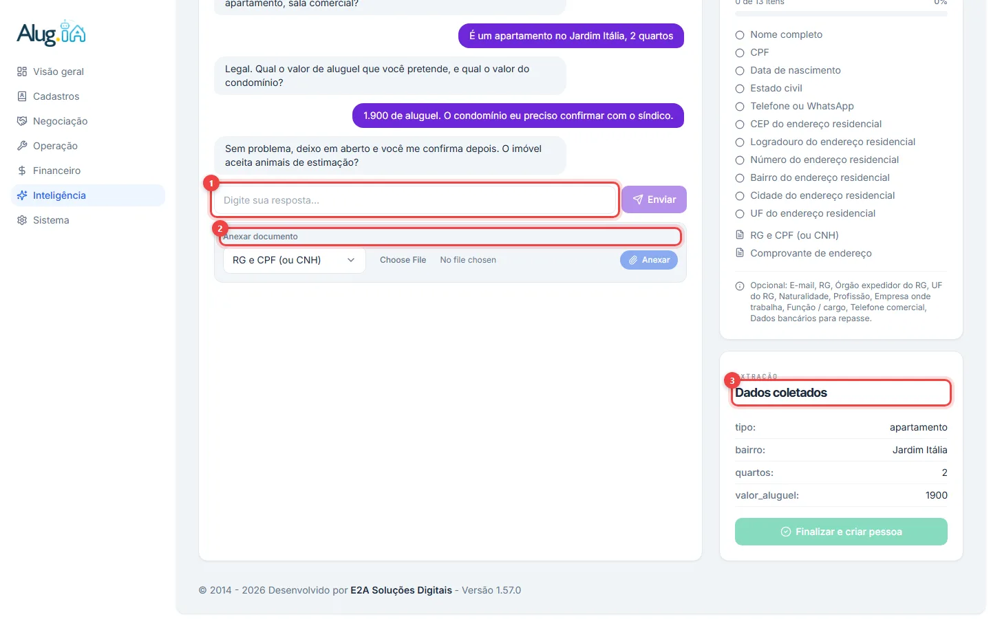 Tela da conversa com o chat, a área de anexar documento e os dados coletados